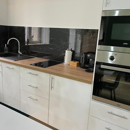 Appartement Luxe Jaune سانت إتيان المظهر الخارجي الصورة